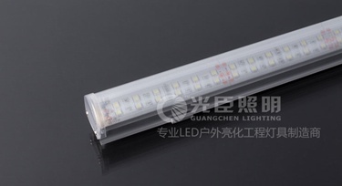 为何关灯后LED护栏管还会微微闪烁